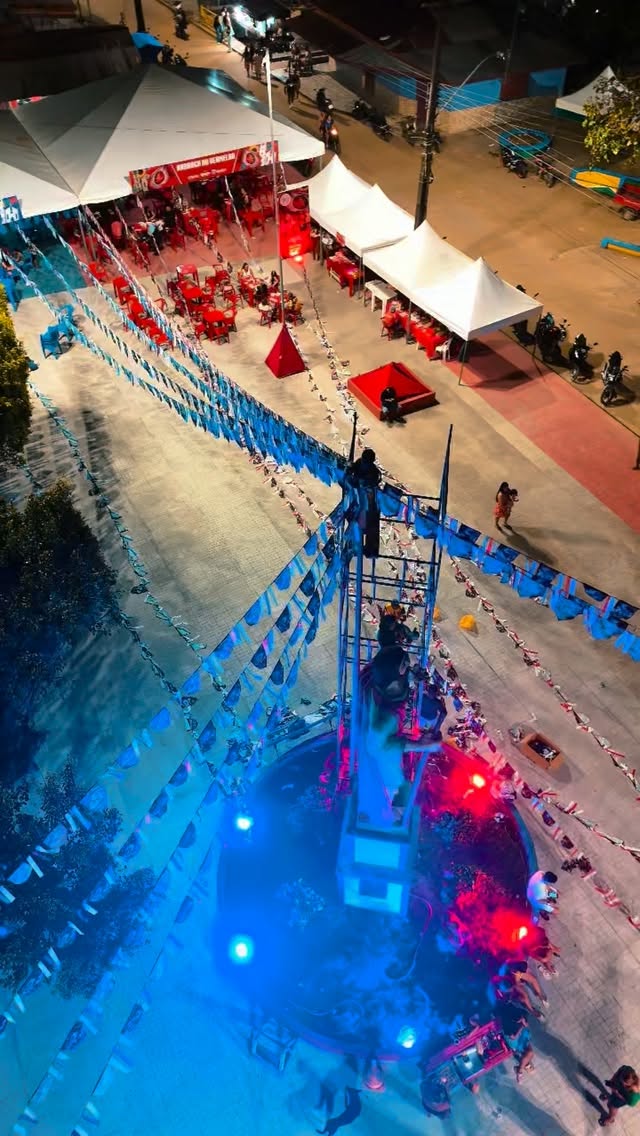 Preparativos para a Festa dos Padroeiros: Estrutura e Dedicação